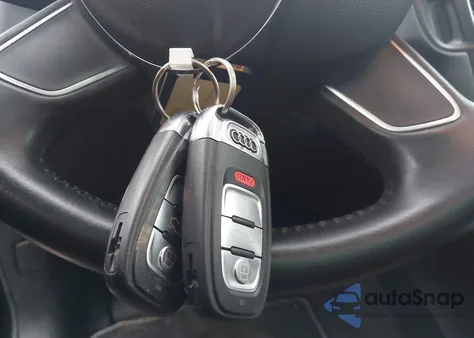 2013 Audi Q5 2.0T Premium z USA, uszkodzony, nr VIN WA1LFAFP1DA092672